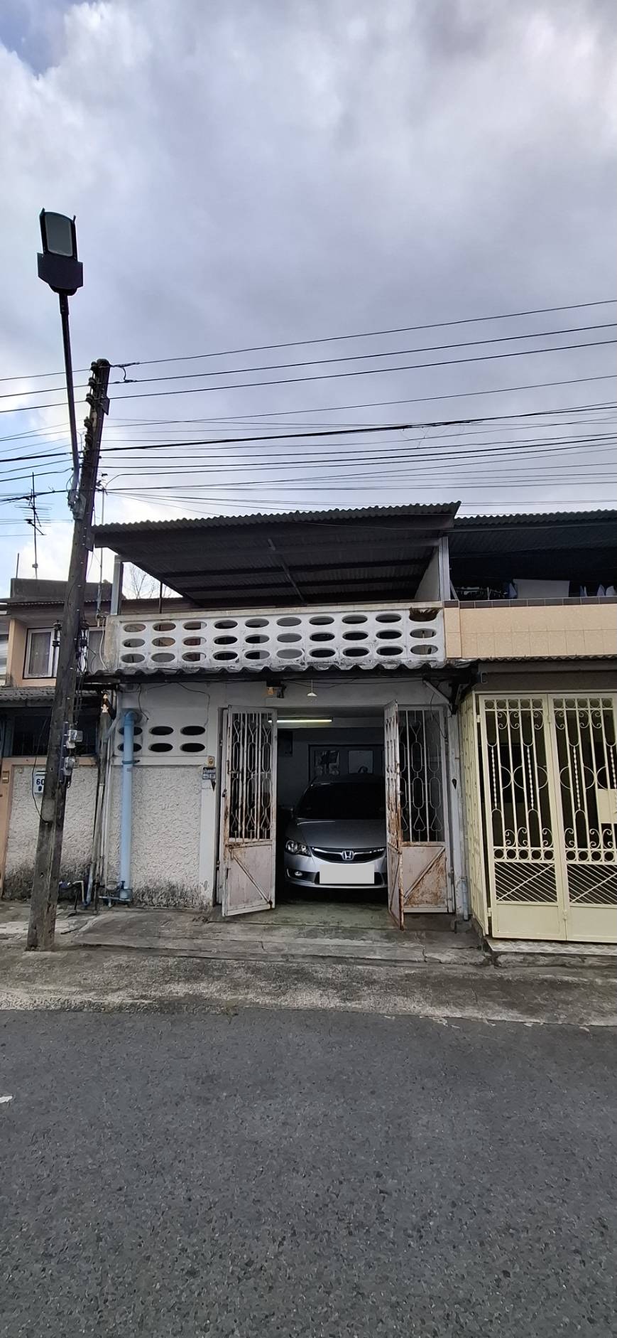 ปิดการเช่า 28/9/68 บ้านทาวน์เฮาส์ 2 ชั้น ในเมือง ตลาดกรีนเวย์ - Image 2