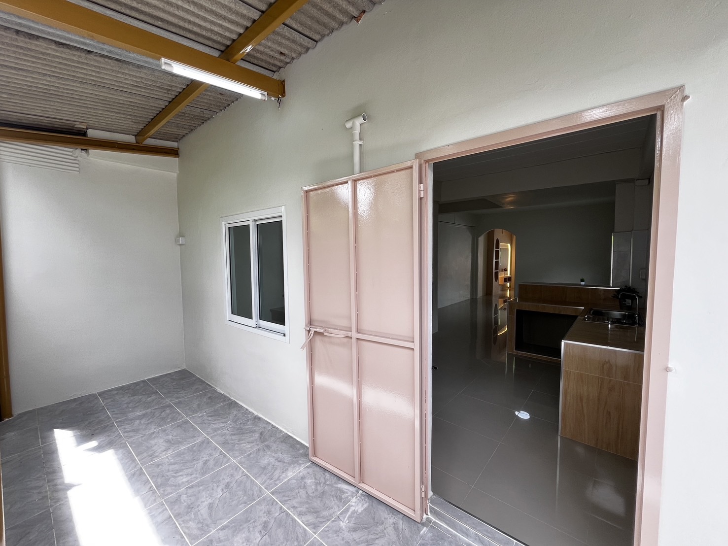 1.89 ลบ บ้านทาวน์เฮาส์ รีโนเวท 2 ชั้น ไฟฟ้าหาดใหญ่ใน - Image 11