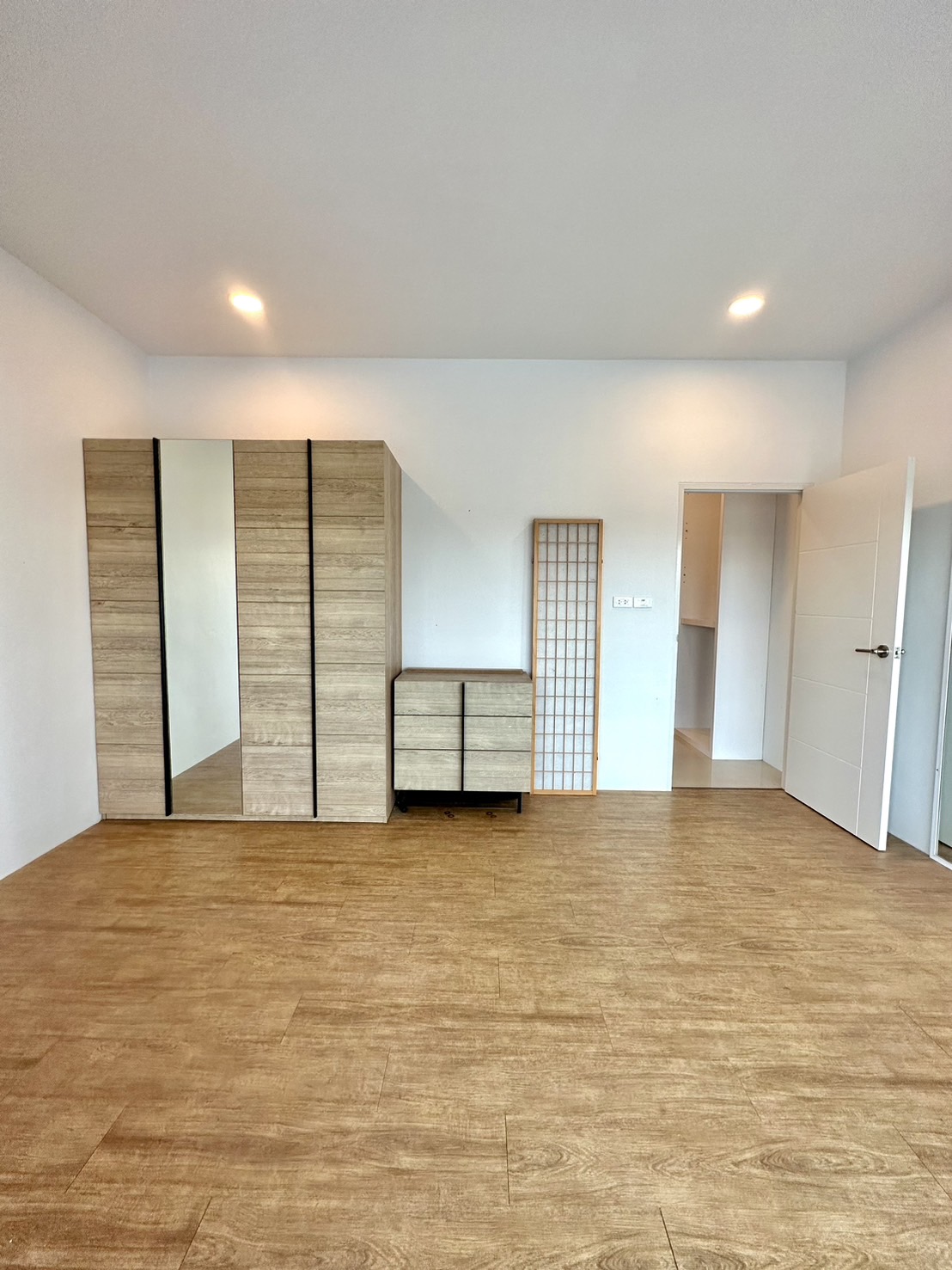 1.99 ลบ บ้านทาวน์เฮาส์ 2 ชั้น 2 ห้องนอน 2 ห้องน้ำ รีโนเวท บ้านพรุ - Image 17